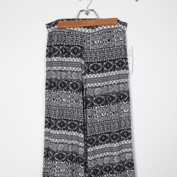 Wide Leg Hippie Boho Pants Size M NWT Comfy - Picture 1 of 2